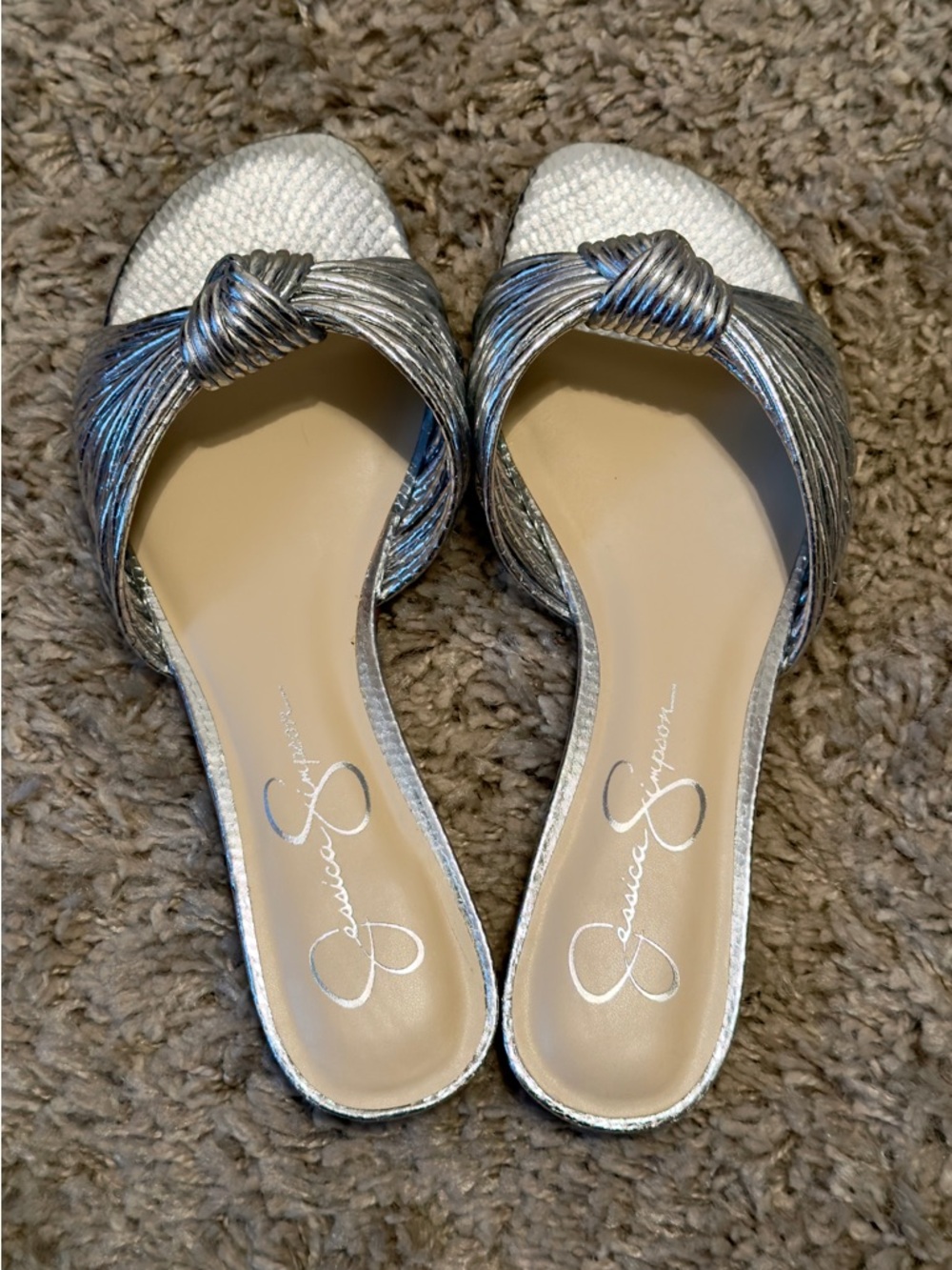 JESSICA SIMPSON Dydra Silver Knot-Front Slide Sandals - Picture 2 of 15